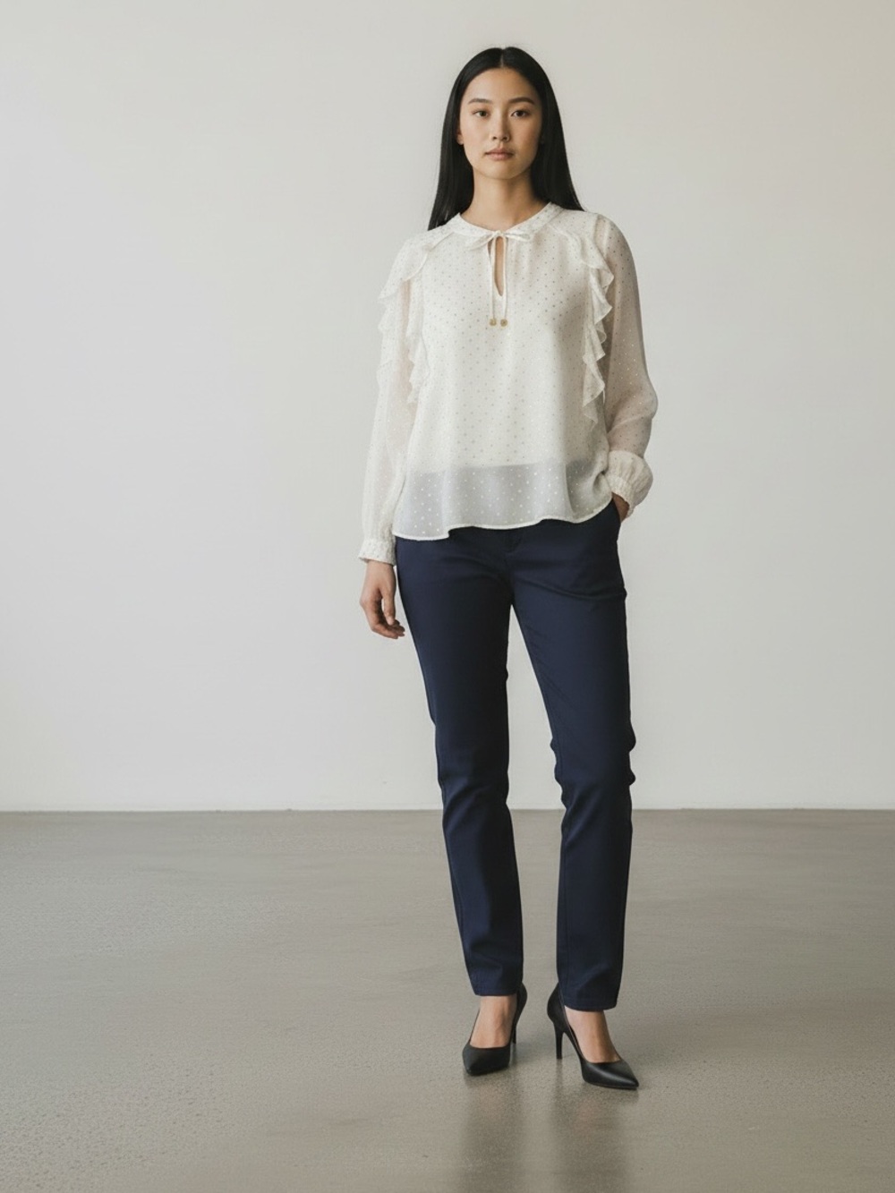 NWT MICHAEL Michael Kors White Ruffled Star Chiffon Blouse Size XL